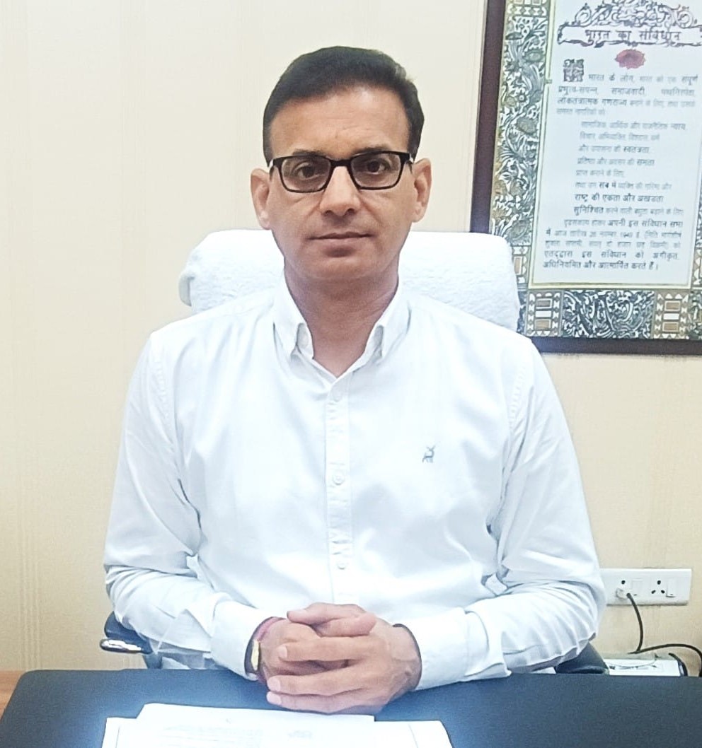 Sh. Mahabir Parsad (IAS)